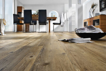 ELA_Designboden_RoyalSpace_407_BlondPine_rau_fro_smal